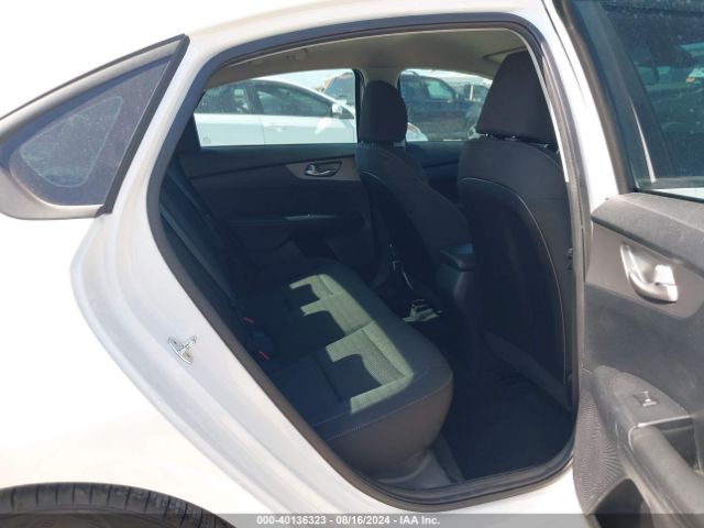 3KPF24AD2KE113116 KIA Forte Lxs