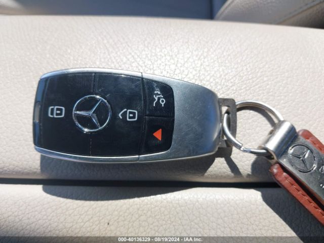 WDDZF4KB5JA470537 Mercedes-Benz E 300 4matic