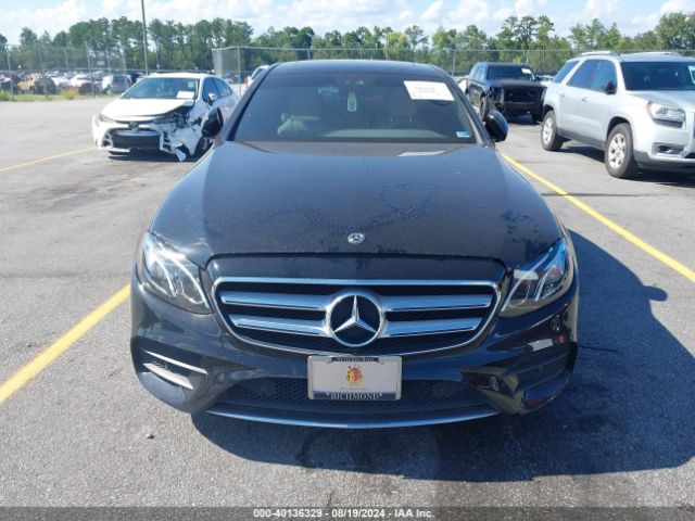 WDDZF4KB5JA470537 Mercedes-Benz E 300 4matic