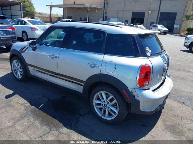 2012 MINI COOPER S COUNTRYMAN WMWZC5C55CWL61547 Photo 2