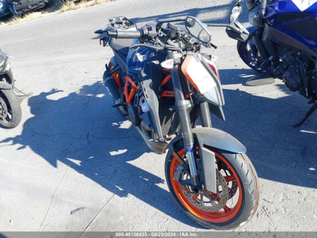 2023 KTM 1290 VBKV39408PM971308