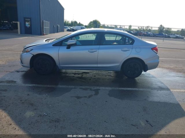 19XFB2F50EE032660 Honda Civic Lx