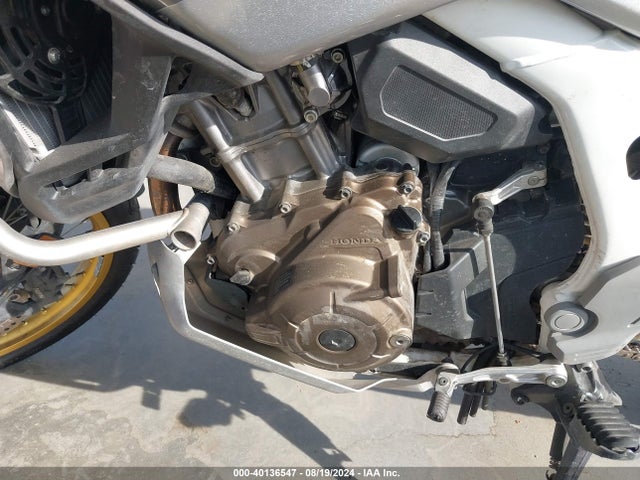 Honda Crf1000 A 2019 JH2SD044XKK300279 Image 9