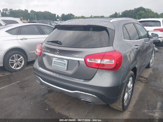 WDCTG4GB0KJ548935 Mercedes-Benz Gla 250 4matic