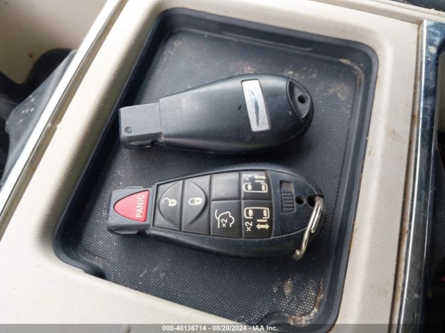 2C4RC1BG1ER329351 Chrysler Town & Country Touring