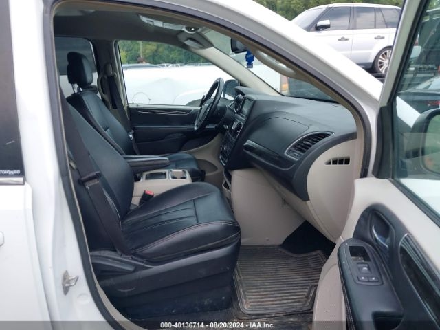 2C4RC1BG1ER329351 Chrysler Town & Country Touring