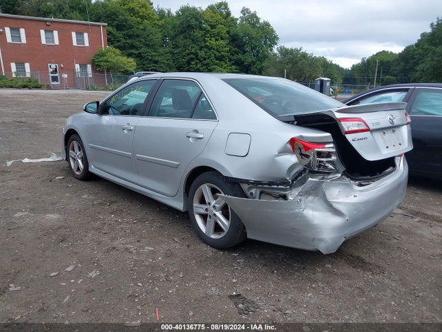 Toyota CAMRY SE 2014 4T1BF1FKXEU310822 Image 3
