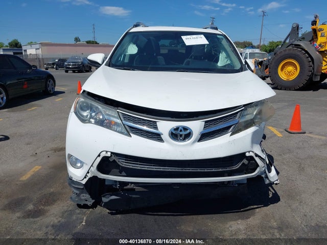 Toyota Rav4 Xle 2015 2T3WFREVXFW164426 Image 12