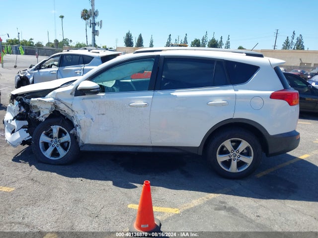 Toyota Rav4 Xle 2015 2T3WFREVXFW164426 Image 14