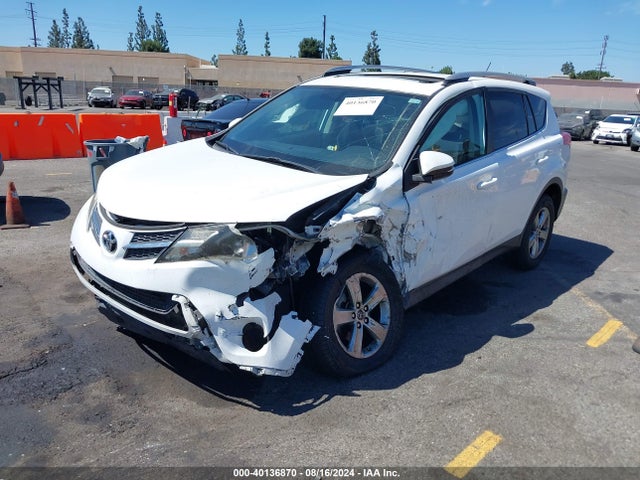 Toyota Rav4 Xle 2015 2T3WFREVXFW164426 Image 2