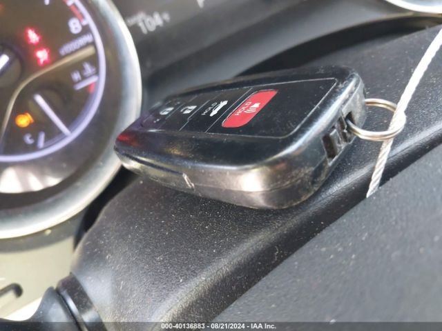 4T1B11HK6KU688224 Toyota CAMRY XLE
