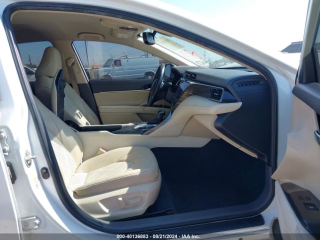 4T1B11HK6KU688224 Toyota CAMRY XLE