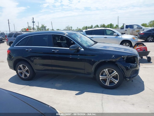 WDC0G4JB7KV172965 Mercedes-Benz GLC 300