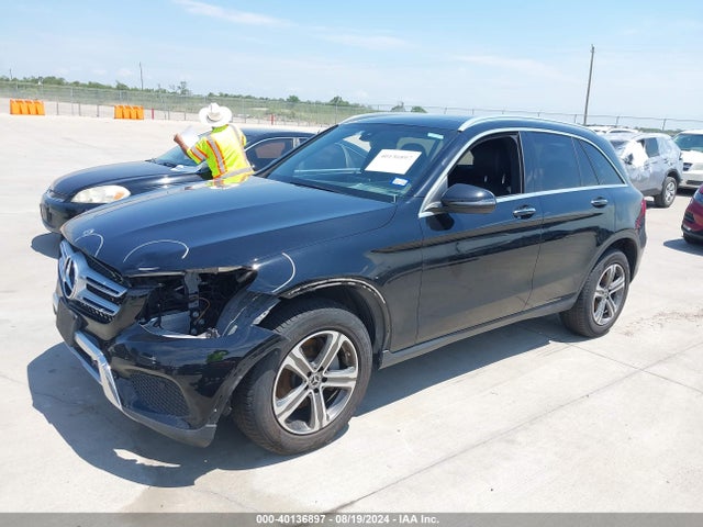 WDC0G4JB7KV172965 Mercedes-Benz GLC 300