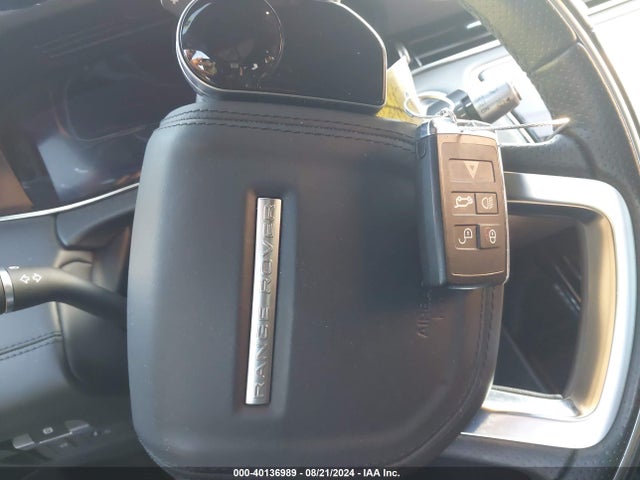 SALZM2GX9LH049402 Land Rover Range Rover Evoque R-dynamic Hse