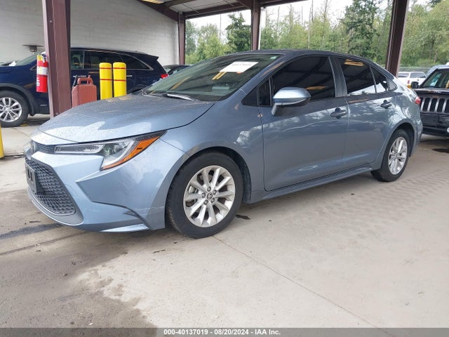 Toyota COROLLA LE 2022 JTDHPMAE9N3029034 Image 2