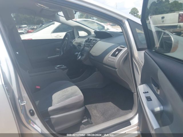 JTDZN3EU1E3296285 Toyota Prius V Three