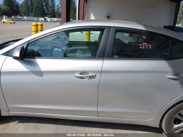 Hyundai Elantra Value Edition 2018 5NPD84LF4JH378120 Image 15