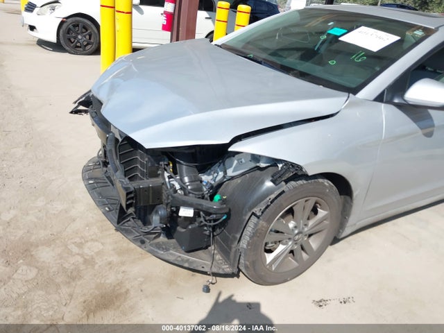 Hyundai Elantra Value Edition 2018 5NPD84LF4JH378120 Image 18