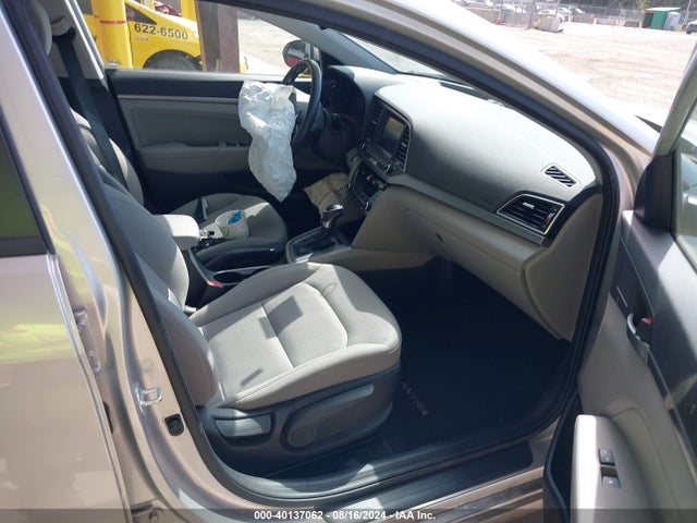 Hyundai Elantra Value Edition 2018 5NPD84LF4JH378120 Image 5