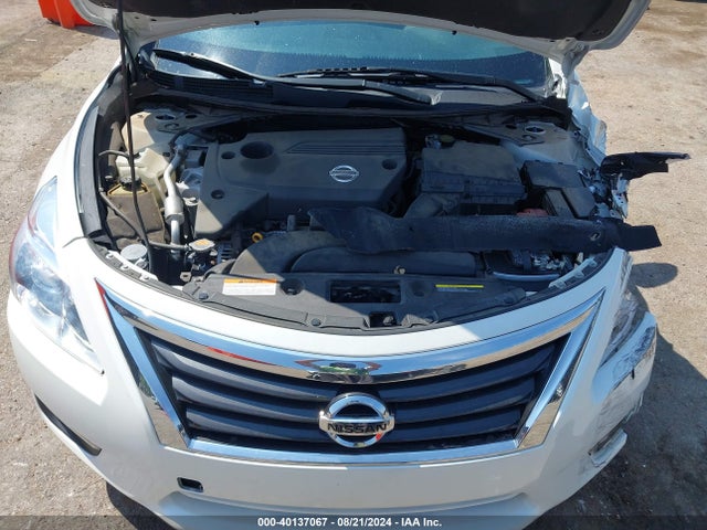 Nissan Altima 2.5 S 2015 1N4AL3AP5FN324068 Image 10