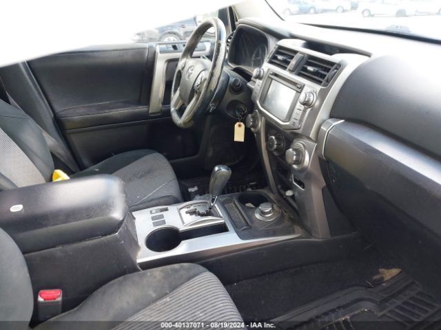 2016 TOYOTA 4RUNNER JTEBU5JR9G5334155 Photo 4