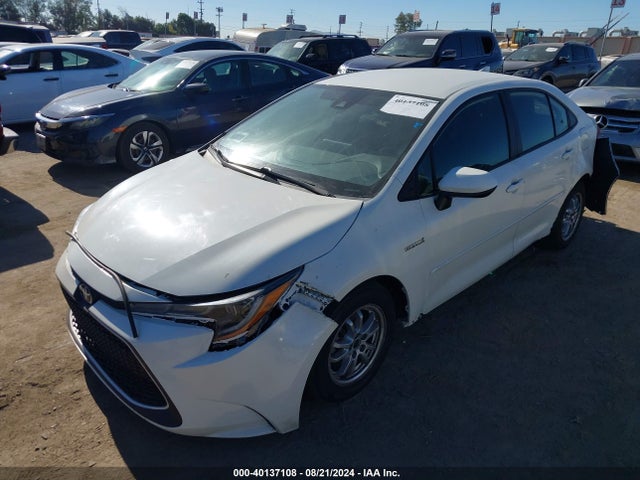 Toyota Corolla Hybrid Le 2020 JTDEBRBE8LJ019312 Image 2
