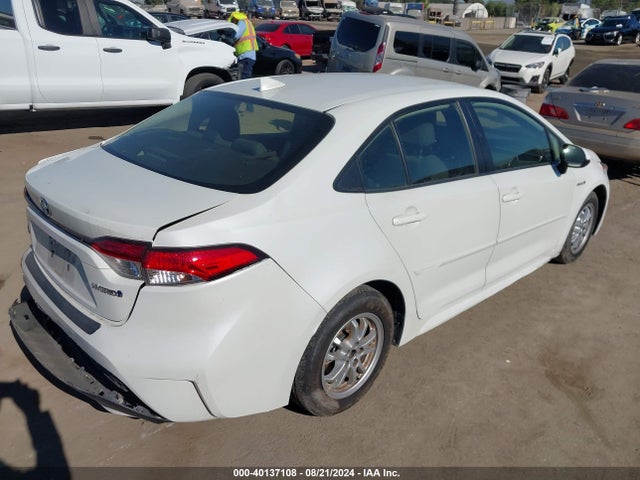 Toyota Corolla Hybrid Le 2020 JTDEBRBE8LJ019312 Image 4