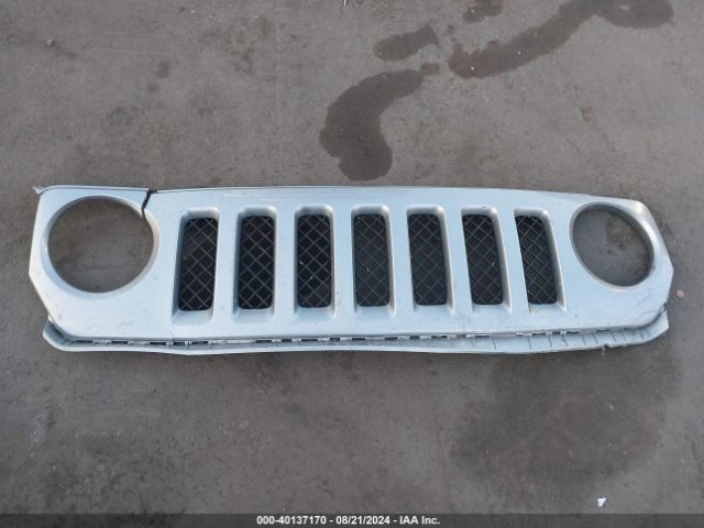 1C4NJPBB8GD807993 Jeep Patriot Sport