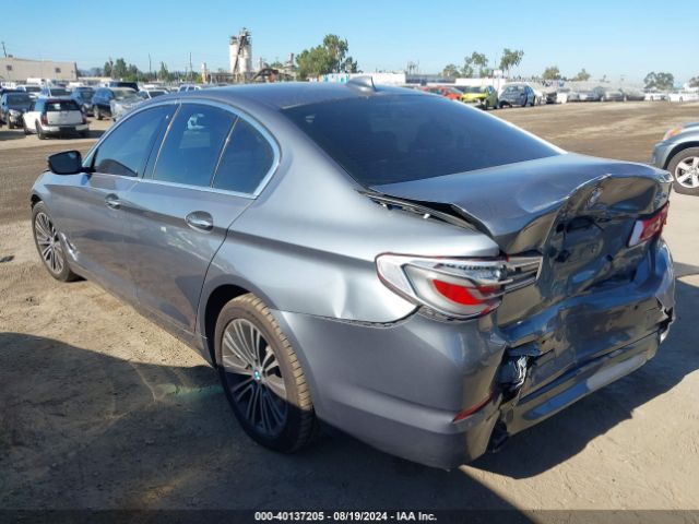 WBAJA5C57JG898415 BMW 530I