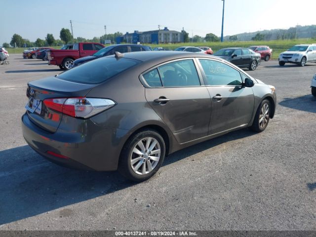 KNAFX4A63F5333012 KIA FORTE LX