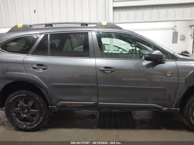 4S4BTGSD9R3262051 Subaru Outback Wilderness