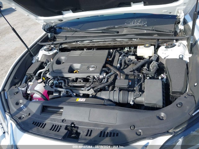 58AEA1C1XRU043753 Lexus Es 300h Luxury