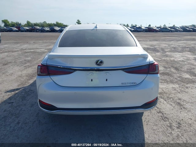Lexus Es 300h Luxury 2024 58AEA1C1XRU043753 Image 16