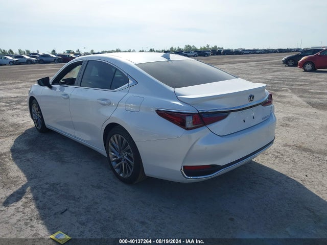 58AEA1C1XRU043753 Lexus Es 300h Luxury