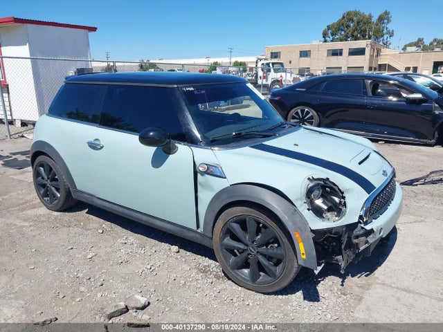 2012 MINI COOPER S WMWSV3C58CTY18448 Photo 0
