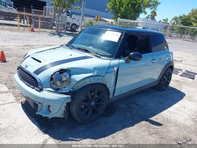 2012 MINI COOPER S WMWSV3C58CTY18448 Photo 1
