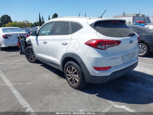 Hyundai TUCSON SE 2016 KM8J33A41GU137946 Image 3