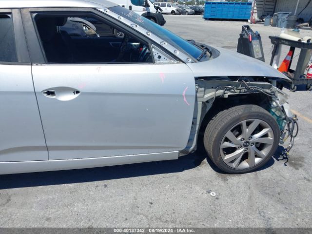 KMHTC6AD3HU305064 Hyundai Veloster