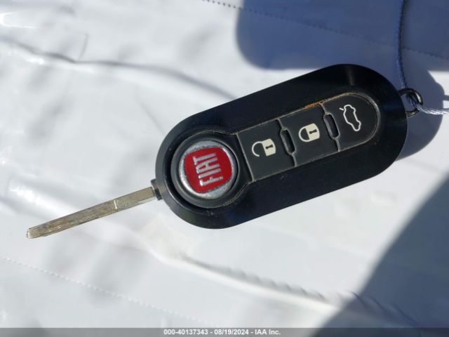 2016 FIAT 500 3C3CFFKR8GT136436 Photo 10