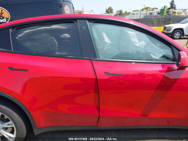 7SAYGAEE3NF558011 Tesla Model Y Long Range Dual Motor All-wheel Drive