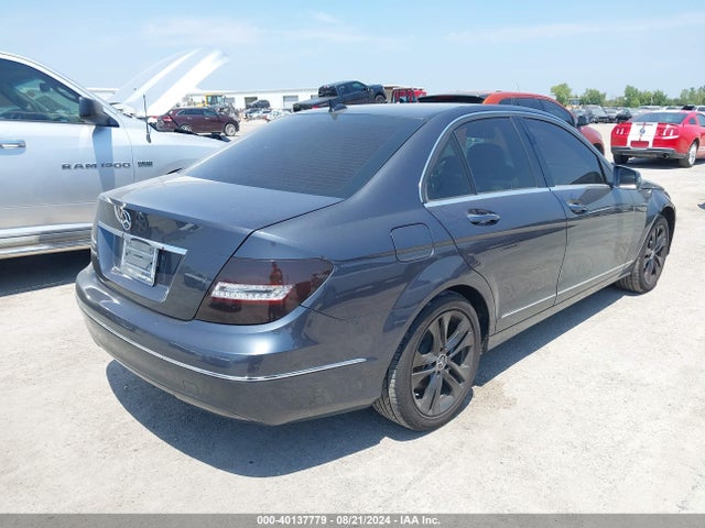 WDDGF4HB1ER308832 Mercedes-Benz C 250