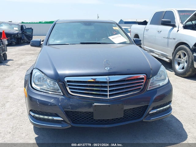 WDDGF4HB1ER308832 Mercedes-Benz C 250