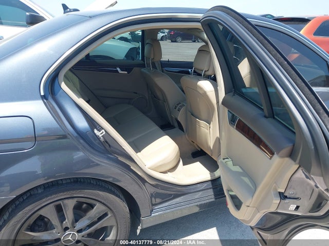 WDDGF4HB1ER308832 Mercedes-Benz C 250