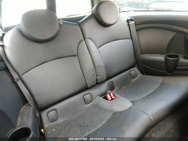 2010 MINI COOPER CLUBMAN WMWML3C50ATX51114 Photo 7