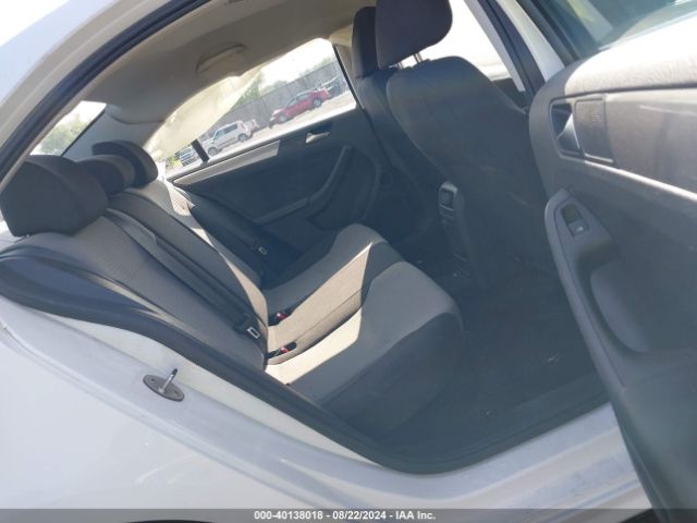 3VW2B7AJ0HM398092 Volkswagen Jetta 1.4t S