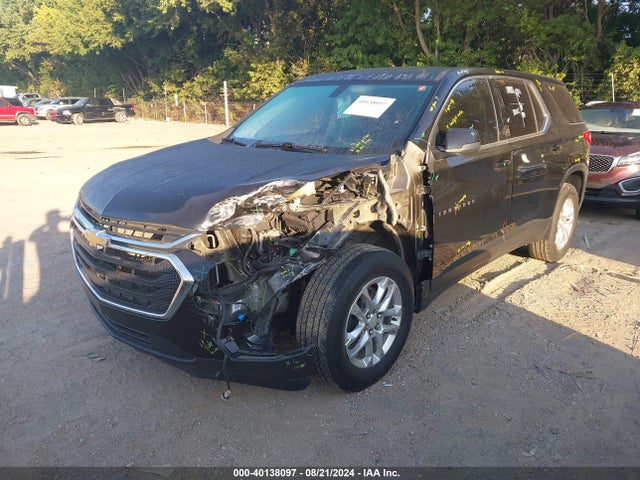 Chevrolet Traverse Ls 2021 1GNEVFKW1MJ184934 Image 2