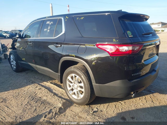 Chevrolet Traverse Ls 2021 1GNEVFKW1MJ184934 Image 3