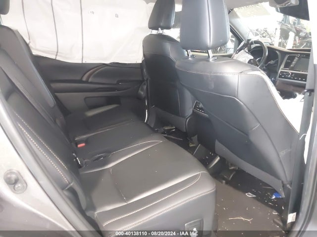 Toyota Highlander Xle 2019 5TDJZRFH2KS626936 Image 8