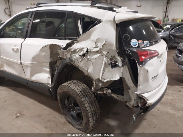 Toyota RAV4 LE 2017 2T3BFREV3HW625550 Image 6